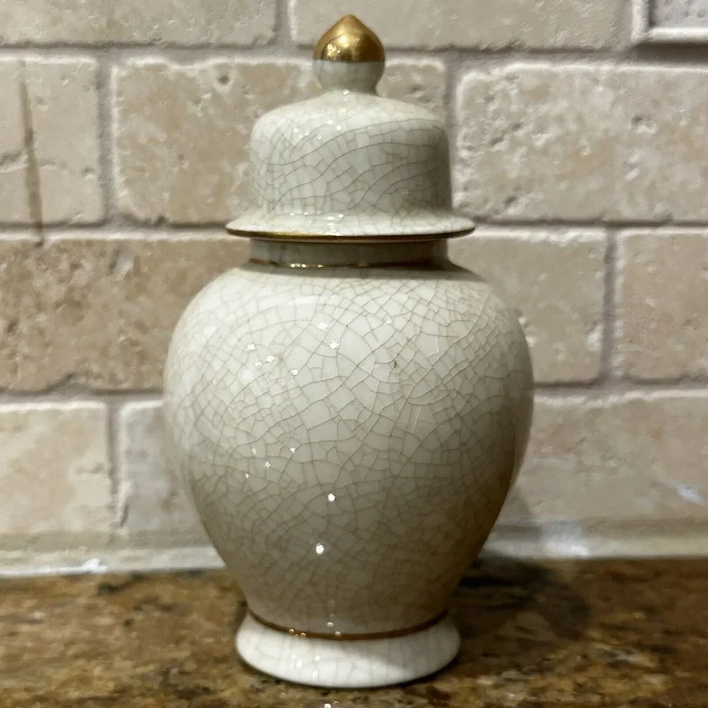 VTG Ginger Jar 6.5 Inch Peacock‎ Flowers OMC Japanese Porcelain Crackle Finish